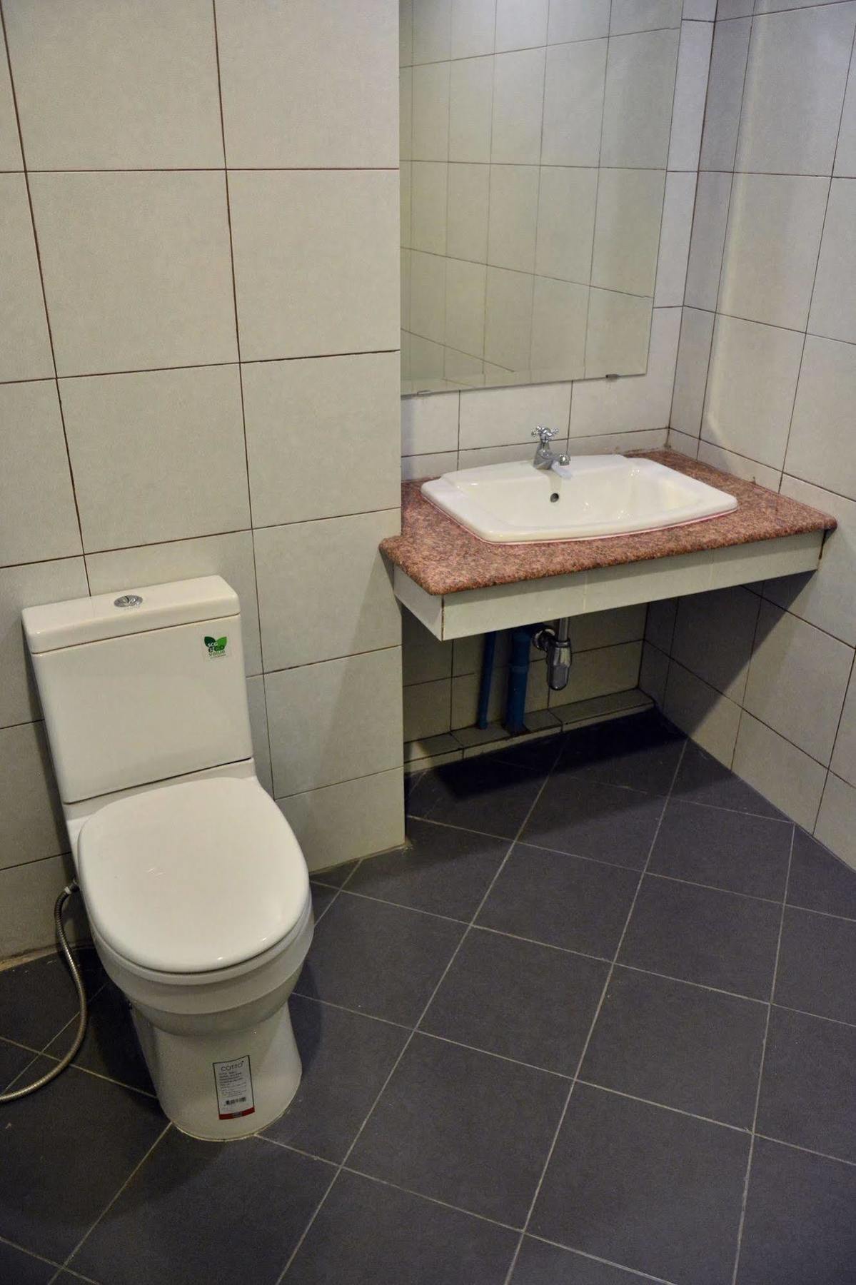 Seedling House Паттая Екстер'єр фото